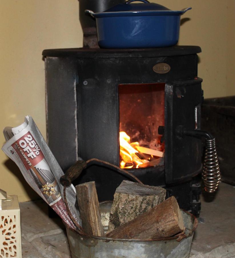 The Old Apple Shed Cosy Heated Cottage In A Meadow Close To The Charming Village Of Bethersden Ашфорд Екстериор снимка