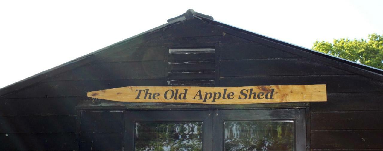 The Old Apple Shed Cosy Heated Cottage In A Meadow Close To The Charming Village Of Bethersden Ашфорд Екстериор снимка